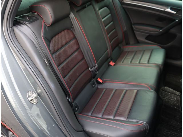 VOLKSWAGEN GOLF GTI 2018 Image 31