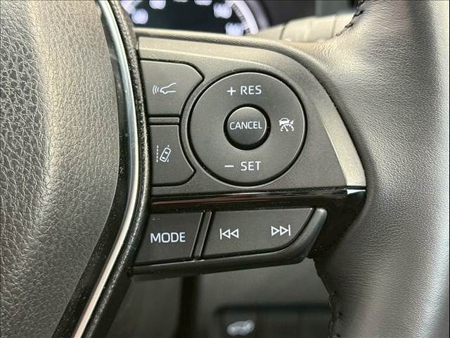 TOYOTA HARRIER 2WD 2024 Image 31