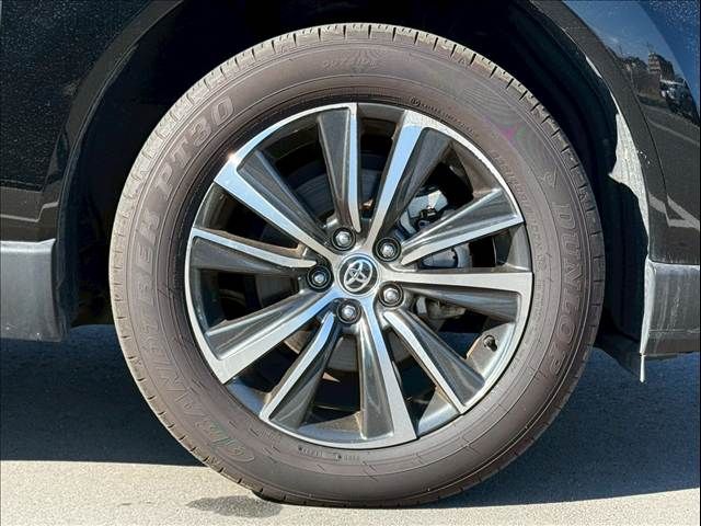 TOYOTA HARRIER 2WD 2024 Image 31