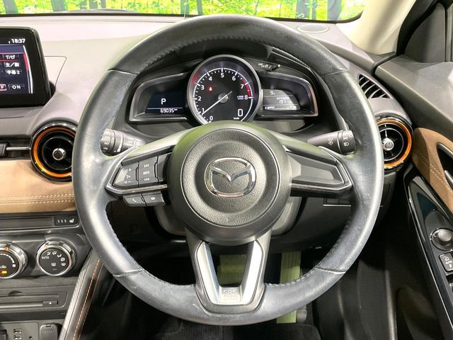 MAZDA DEMIO 2017 Image 31