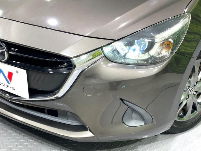 MAZDA DEMIO 2017 Image 31