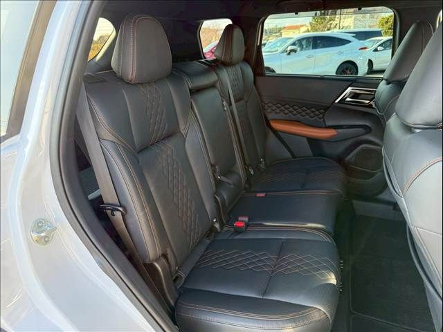 MITSUBISHI OUTLANDER PHEV 2022 Image 31