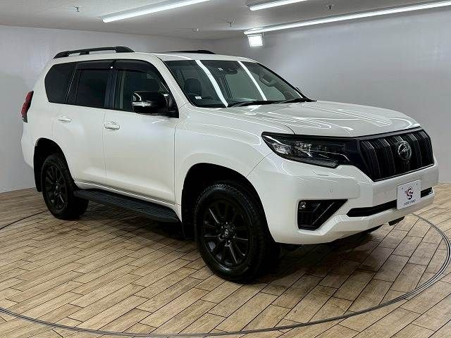TOYOTA LANDCRUISER PRADO 2023 Image 31