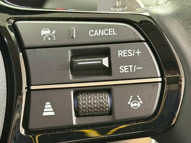 HONDA ZR-V E:HEV 2023 Image 31