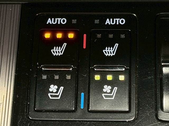 TOYOTA LEXUS RX450H AWD 2015 Image 31