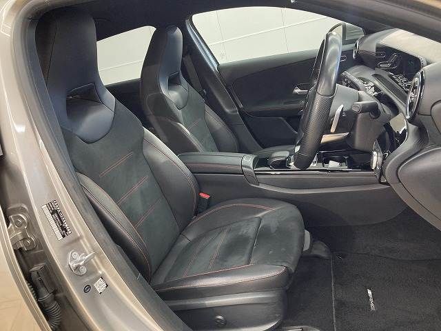 MERCEDES BENZ A CLAS 2018 Image 31