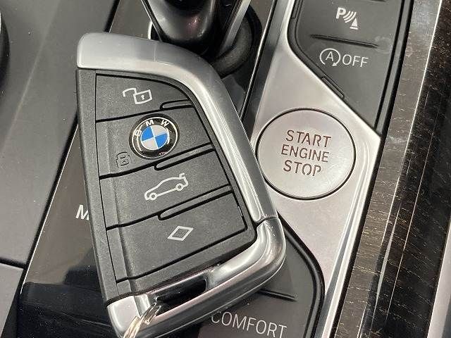 BMW 3SERIES SEDAN 2019 Image 31