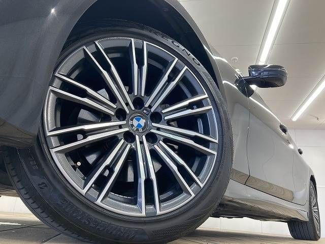 BMW 3SERIES SEDAN 2019 Image 31