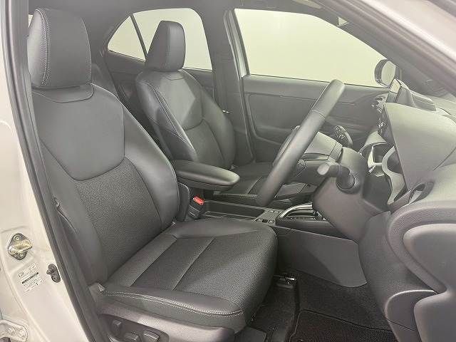 TOYOTA YARIS CROSS HYBRID 2025 Image 31