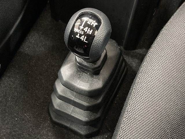 SUZUKI JIMNY 4WD 2019 Image 31