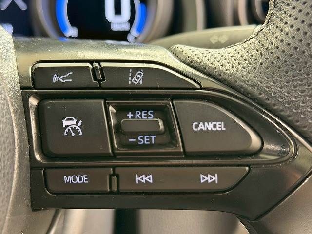 TOYOTA YARIS CROSS HYBRID 2023 Image 31