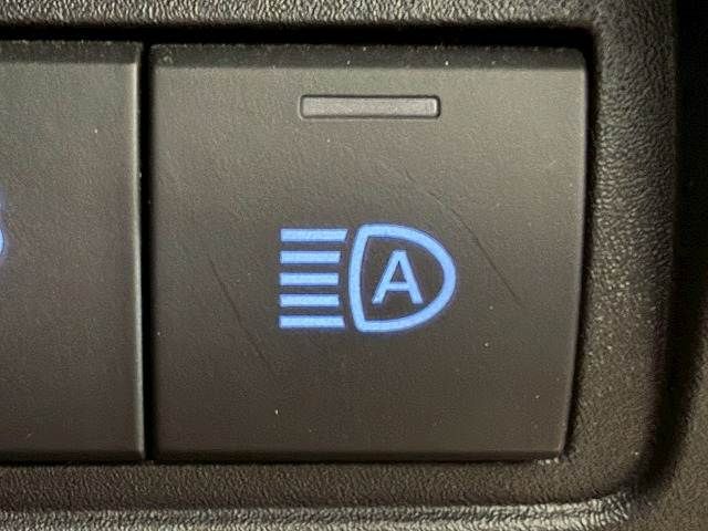 TOYOTA YARIS CROSS HYBRID 2023 Image 31