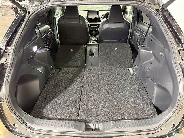 TOYOTA YARIS CROSS HYBRID 2023 Image 31