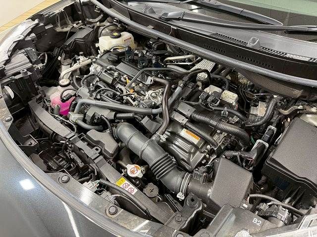 TOYOTA YARIS CROSS HYBRID 2023 Image 31