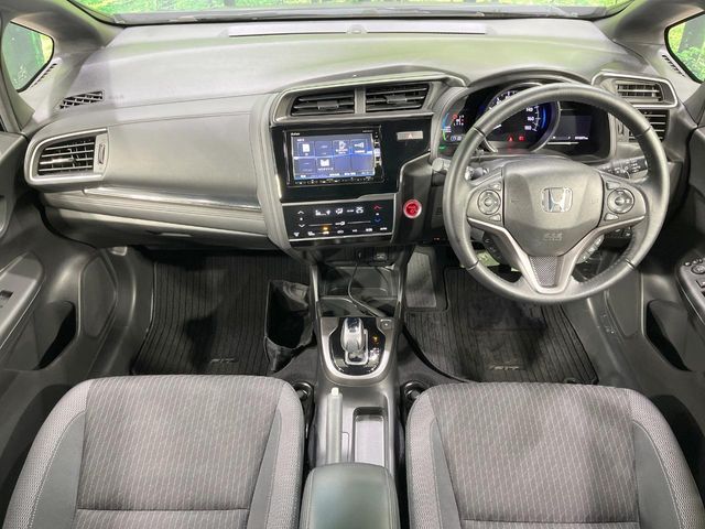 HONDA FIT HYBRID 2017 Image 31