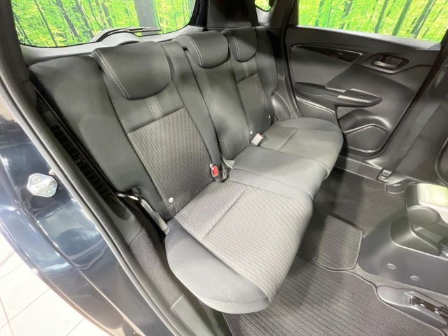 HONDA FIT HYBRID 2017 Image 31