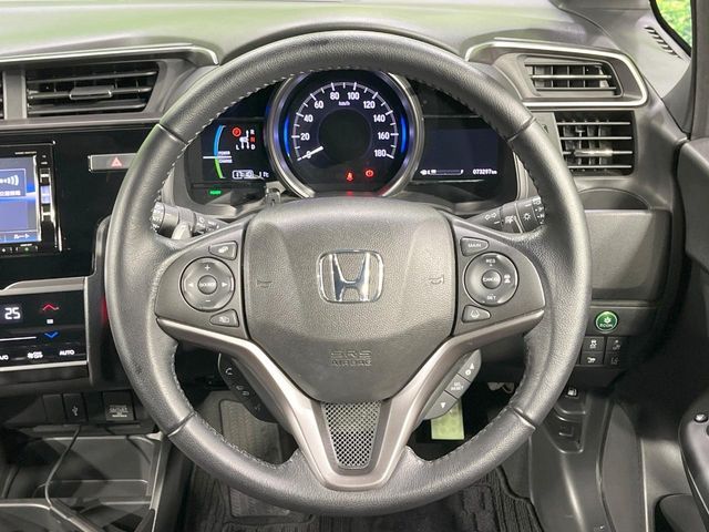 HONDA FIT HYBRID 2017 Image 31
