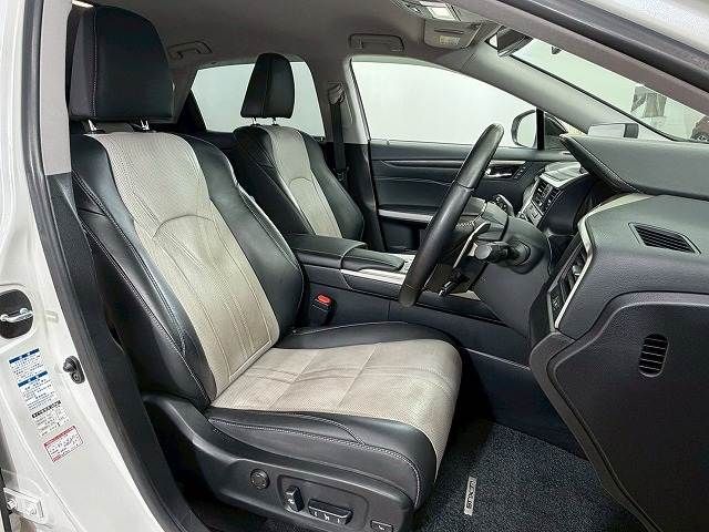 TOYOTA LEXUS RX450H AWD 2022 Image 31