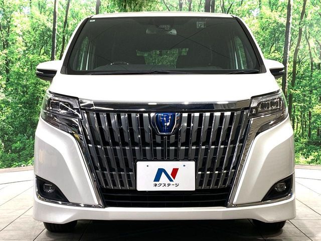 TOYOTA ESQUIRE HYBRID 2018 Image 31