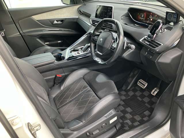 PEUGEOT 5008 2018 Image 31