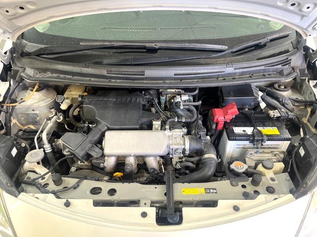 NISSAN NOTE 2013 Image 31