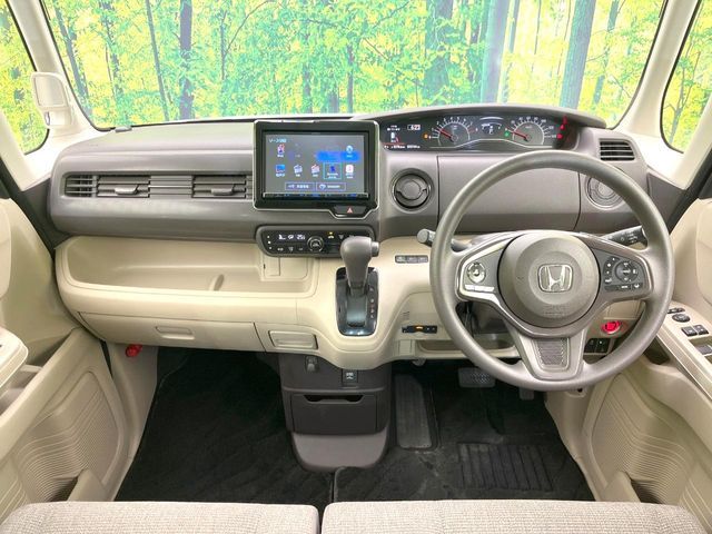 HONDA N BOX 2019 Image 31