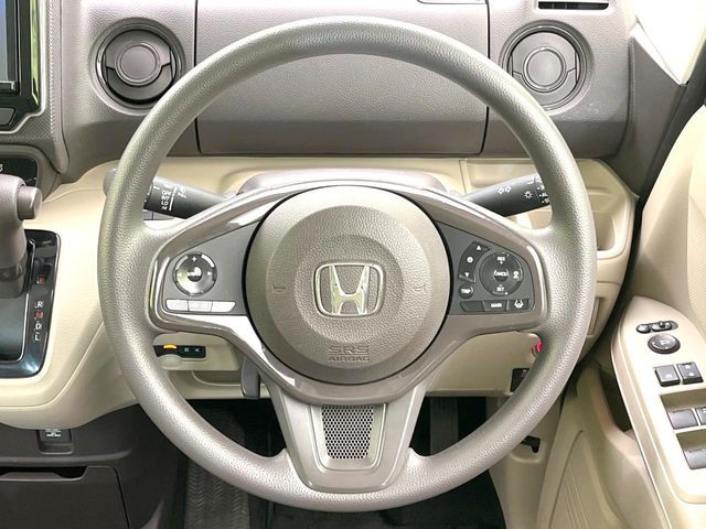 HONDA N BOX 2019 Image 31