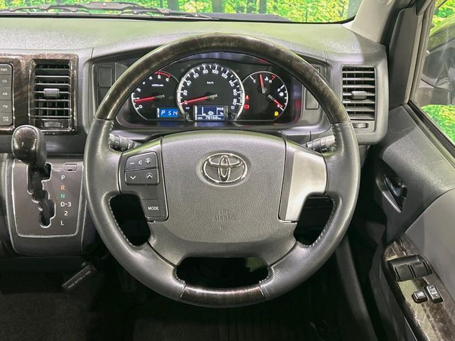 TOYOTA HIACE VAN 2WD 2016 Image 31