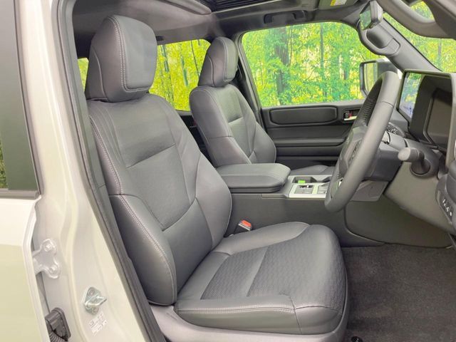 TOYOTA LANDCRUISER 250 2025 Image 31