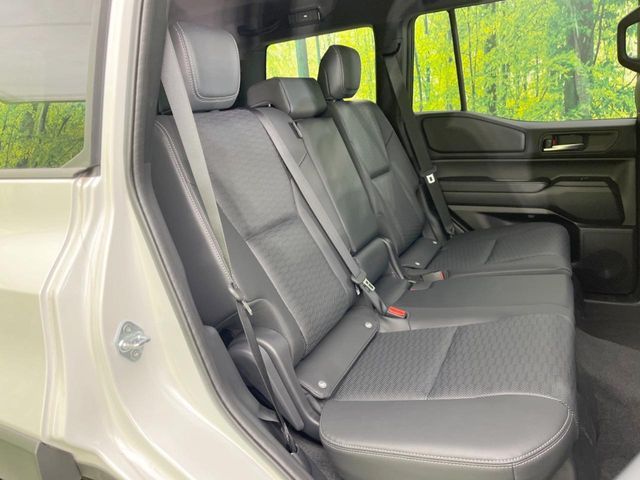 TOYOTA LANDCRUISER 250 2025 Image 31