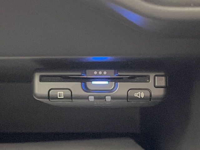 NISSAN NOTE 2017 Image 31