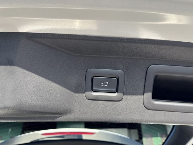 MAZDA CX-8 2023 Image 31