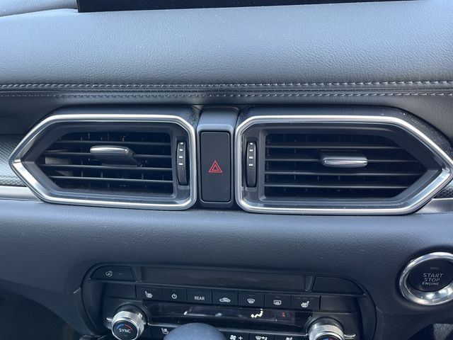 MAZDA CX-8 2023 Image 31