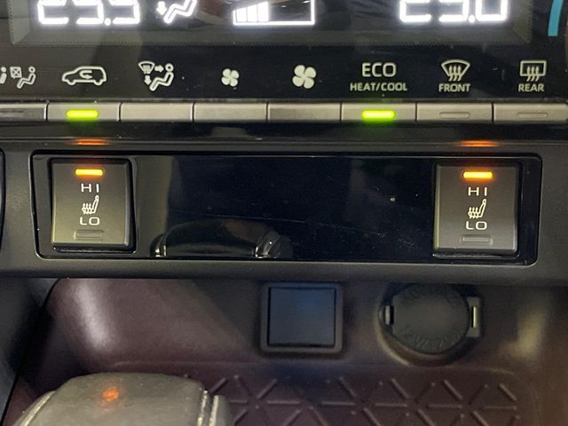 TOYOTA RAV4 HYBRID 4WD 2019 Image 31