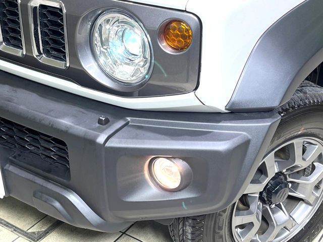 SUZUKI JIMNY NOMADE 2025 Image 31
