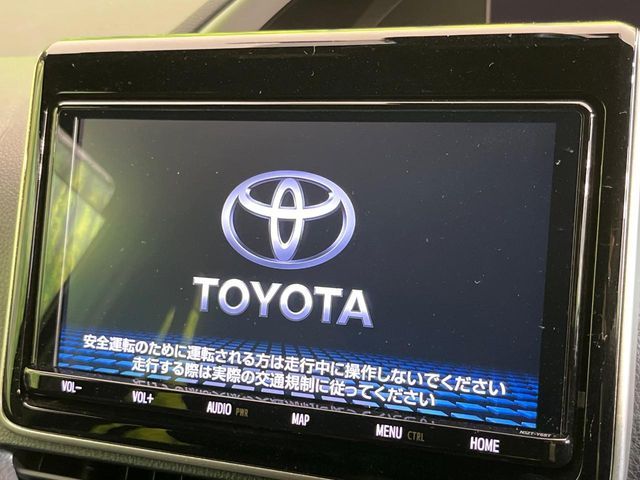 TOYOTA VOXY HYBRID 2021 Image 31