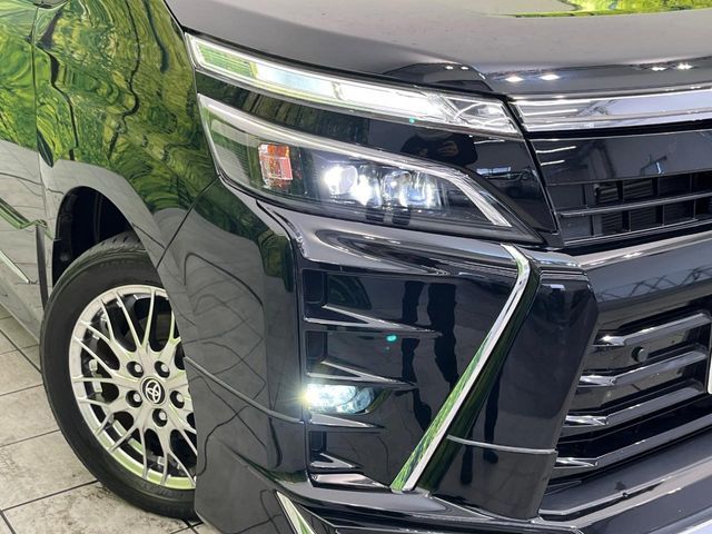 TOYOTA VOXY HYBRID 2021 Image 31