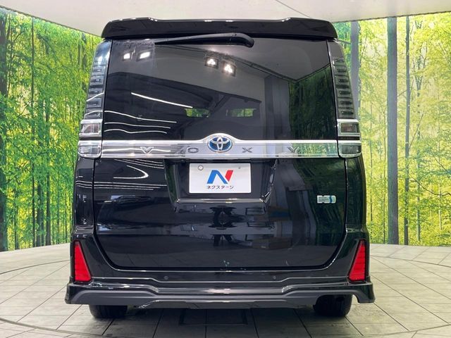 TOYOTA VOXY HYBRID 2021 Image 31