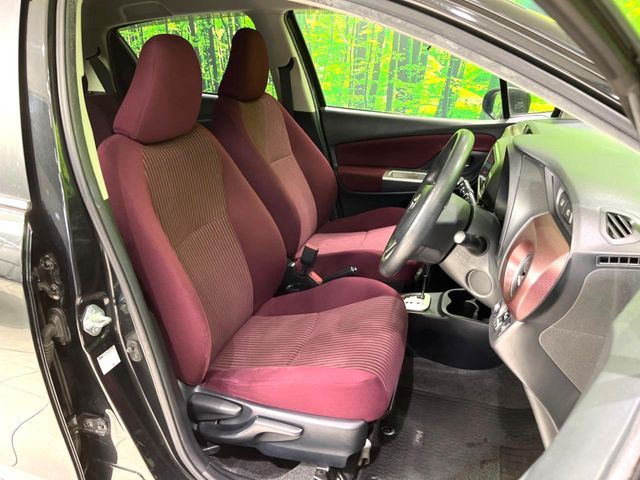 TOYOTA VITZ 2017 Image 31