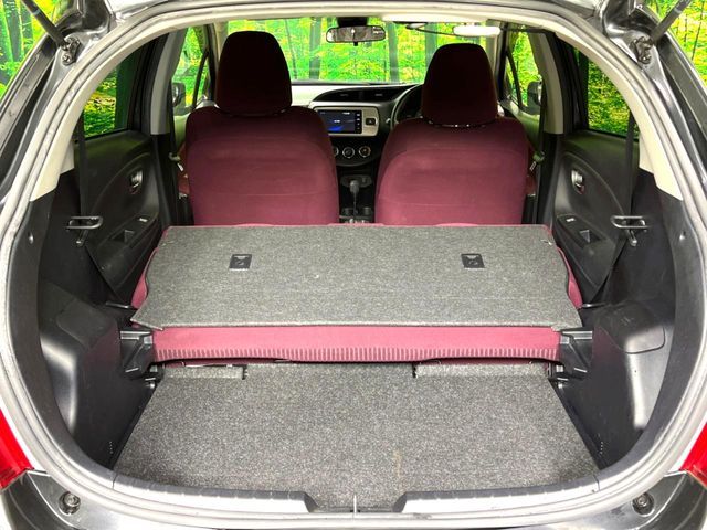 TOYOTA VITZ 2017 Image 31