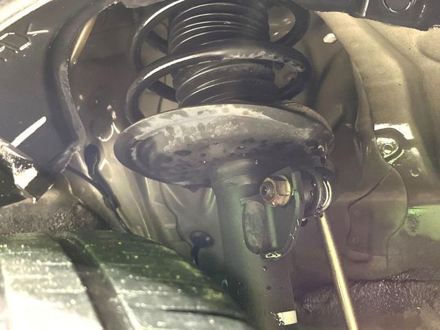 TOYOTA VITZ 2017 Image 31