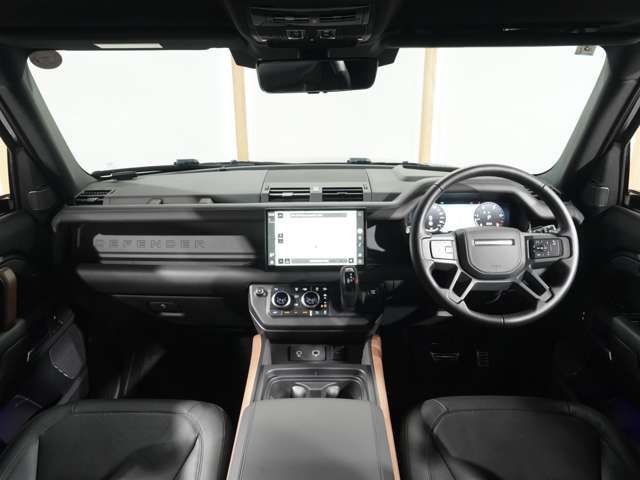 ROVER DEFENDER 2024 Image 31