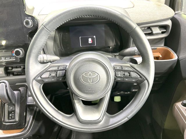 TOYOTA SIENTA HYBRID 2023 Image 31