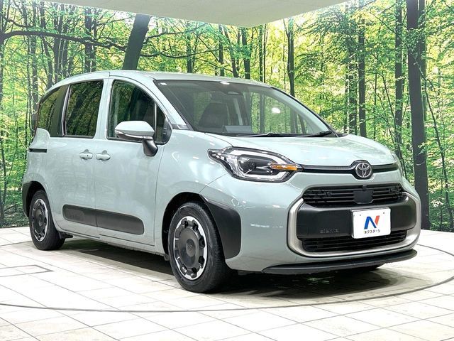 TOYOTA SIENTA HYBRID 2023 Image 31