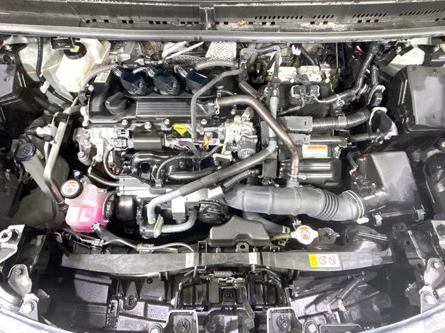 TOYOTA SIENTA HYBRID 2023 Image 31