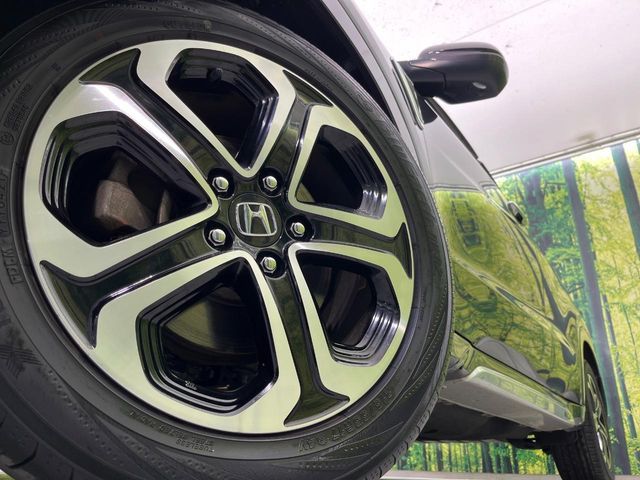 HONDA VEZEL HYBRID 2014 Image 31