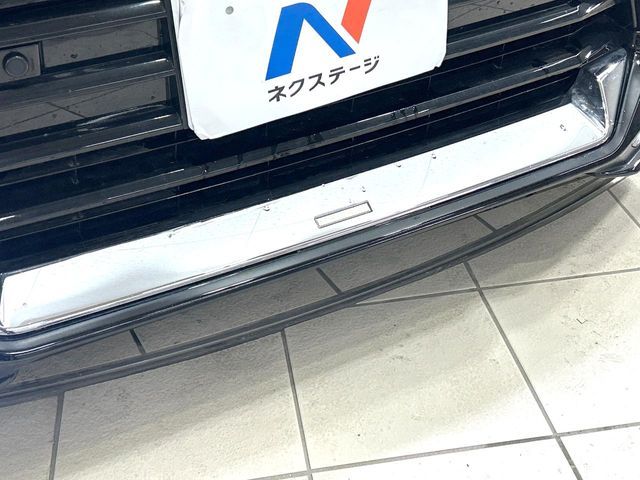 TOYOTA VOXY HYBRID 2019 Image 31