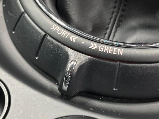 BMW MINI COOPER SD C 2017 Image 31