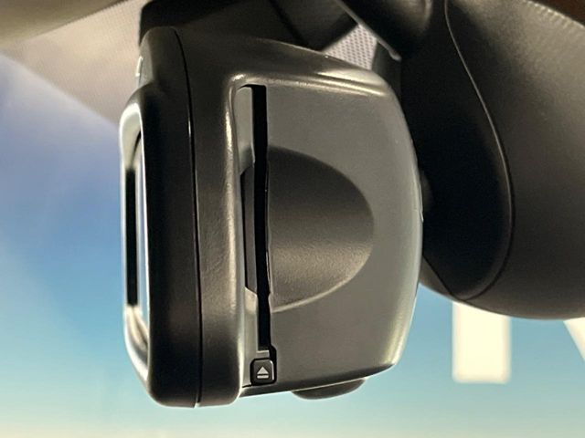 BMW MINI COOPER SD C 2017 Image 31