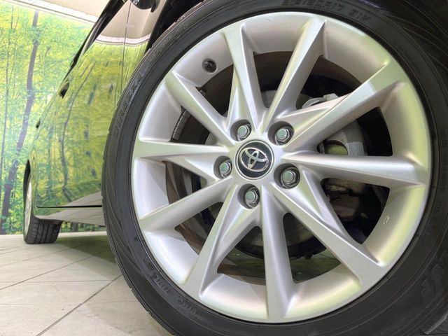 TOYOTA PRIUS ALPHA 2014 Image 31